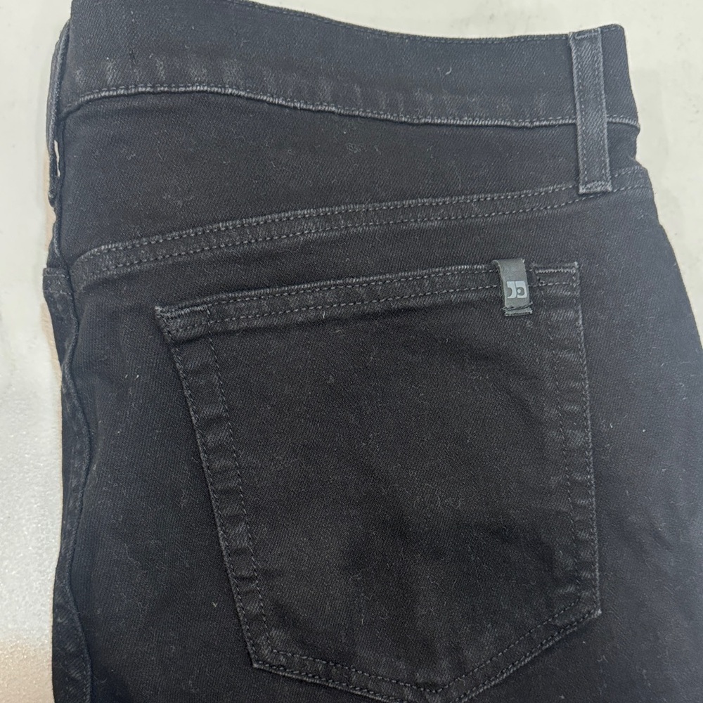 Joe's Jeans Men's Slim Fit in Black